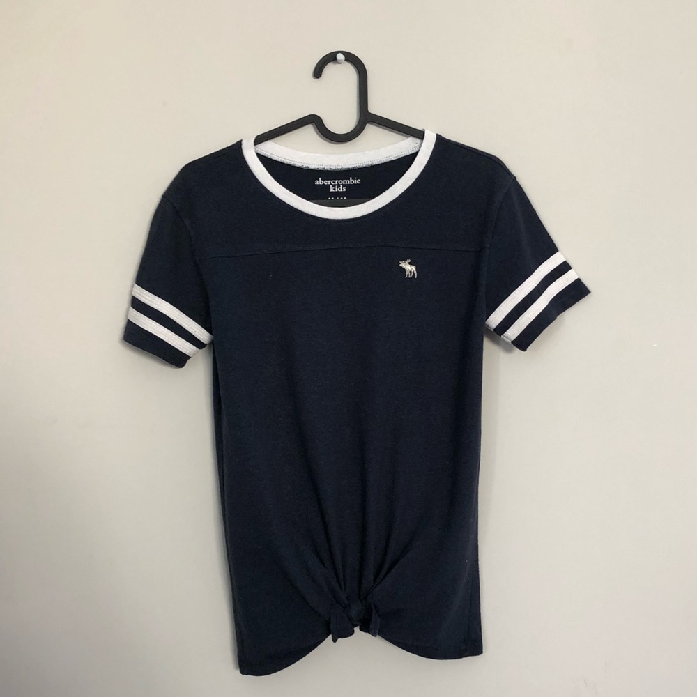 Abercrombie Kids navy knot tee